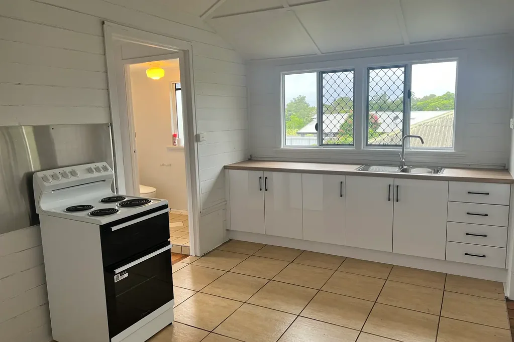 Upstairs 2 Bedroom Unit.