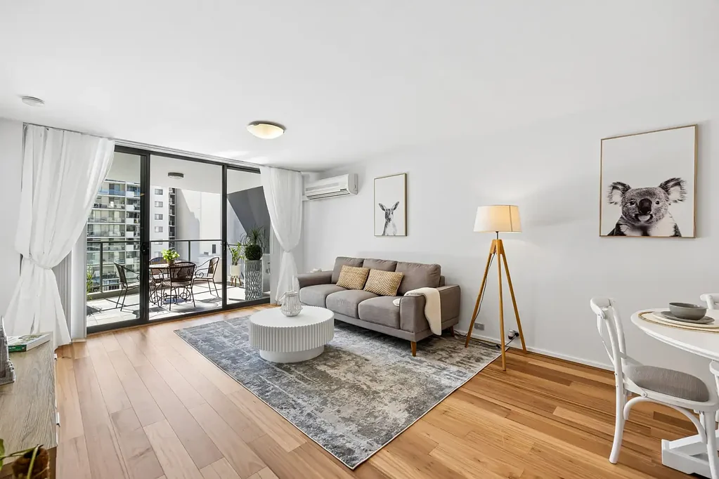 East Perth 3房  HOME SHOULD FEEL THIS GOOD...