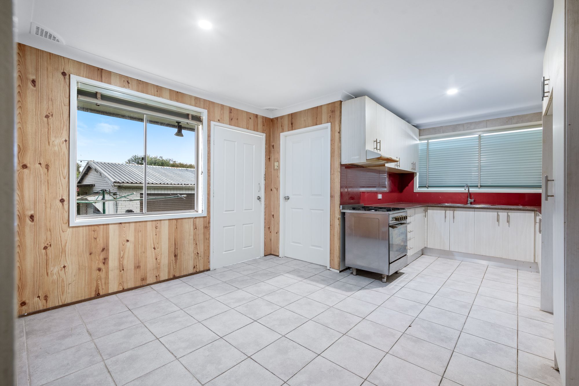 13 DOWLING ST, LEUMEAH NSW 2560, 0 રૂમ, 0 બાથરૂમ, House