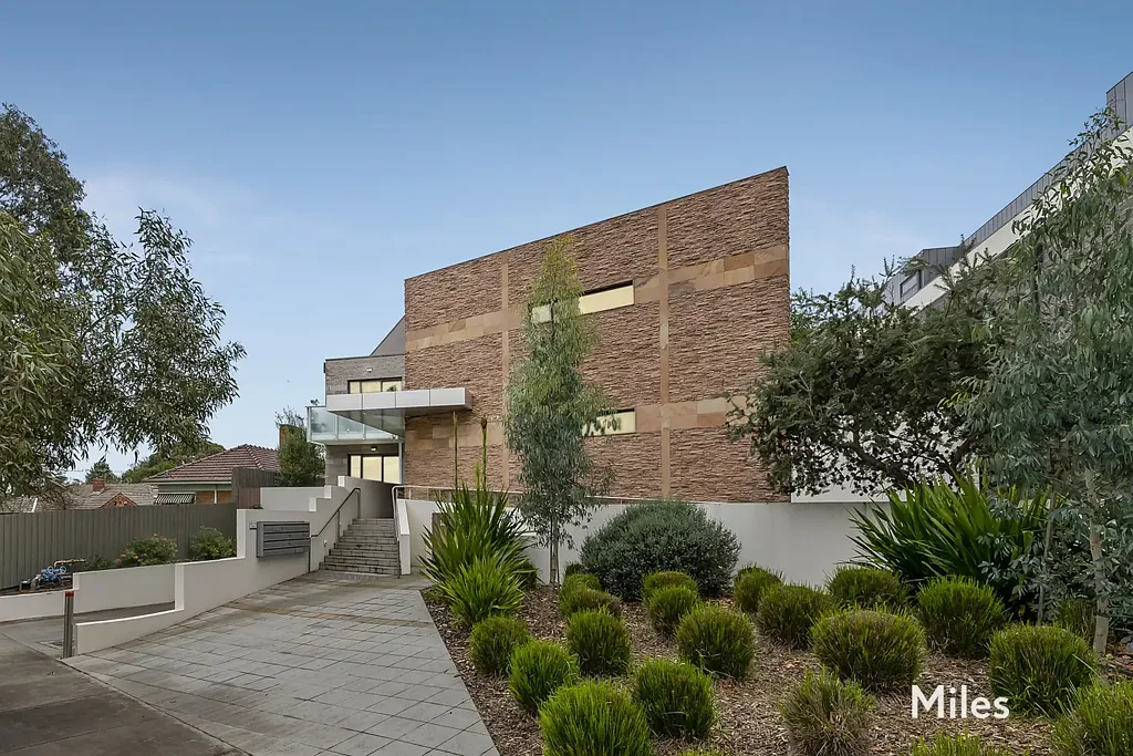 Ivanhoe 1ਬੈੱਡਰੂਮ Sophisticated, Stylish & Single-Level Corner Oasis
