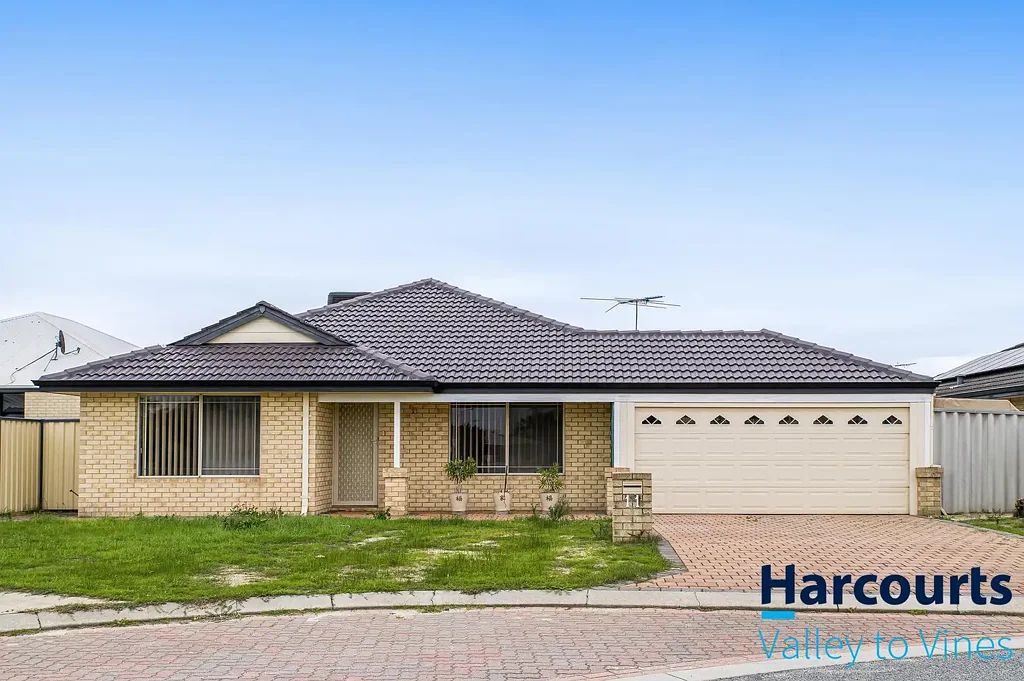 11 Pensacola Avenue, Caversham, WA 6055