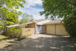 6 Rosson Place, Isaacs