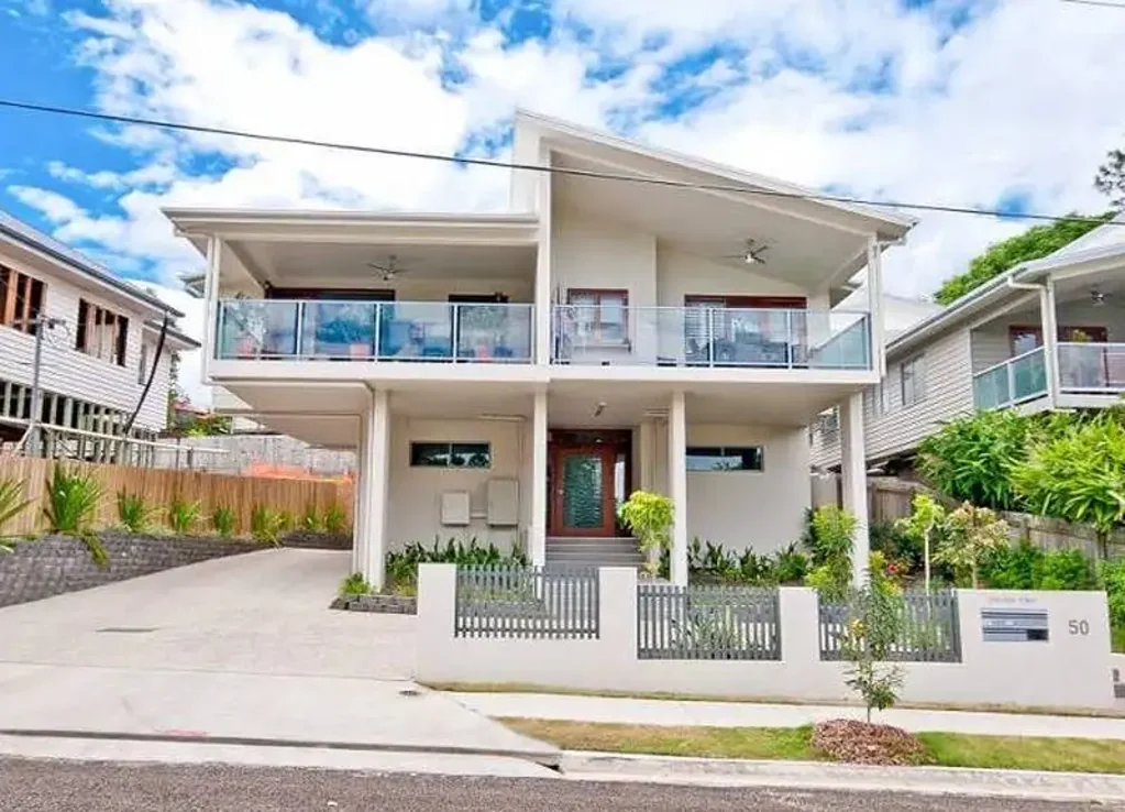 Modern Townhouse Living in the Heart of Stafford, Queensland