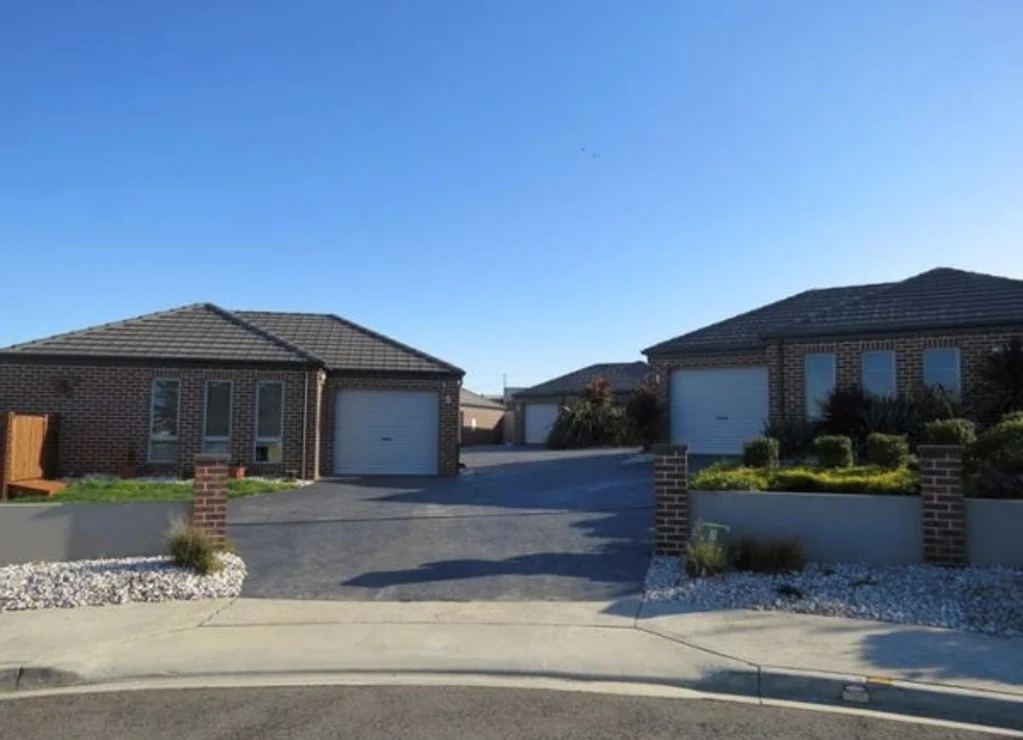 Devonport 3 Bedroom Neat And Tidy Modern 3 Bedroom Unit