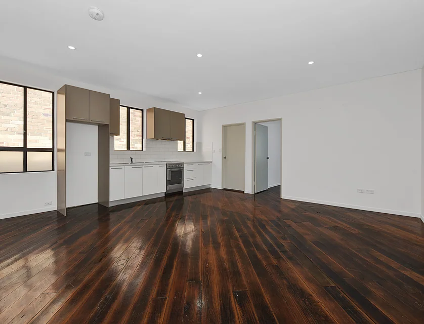 1/188 New Canterbury Road, Petersham, Inner West, 2 habitaciones, 1 baños, Apartment