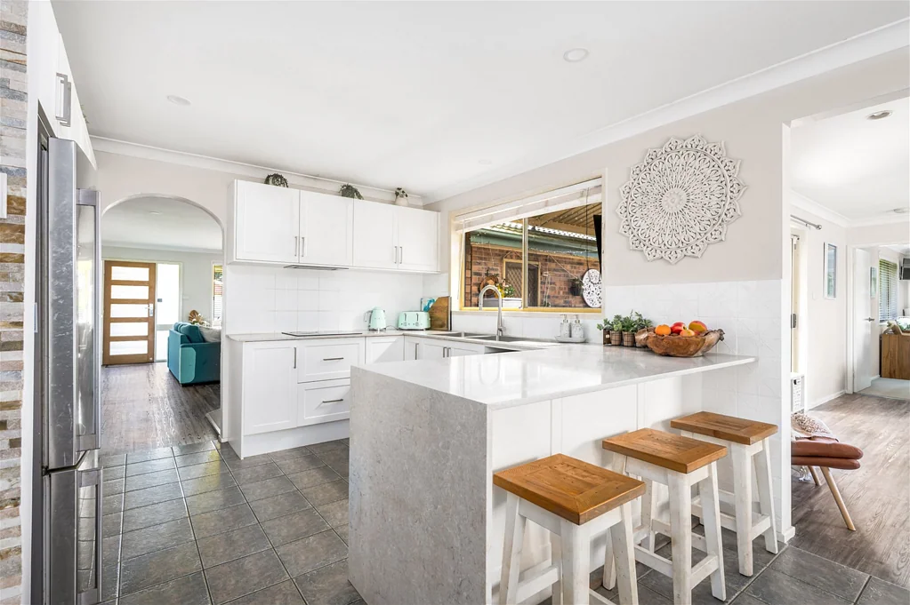 42 Poilus Parade, Tanilba Bay, NSW 2319