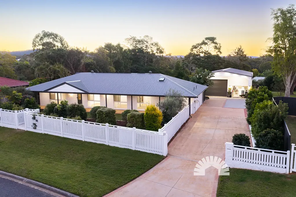 Burpengary 4कमरा Run Your Empire from Home: Fully Renovated + Ultimate Mega-Shed