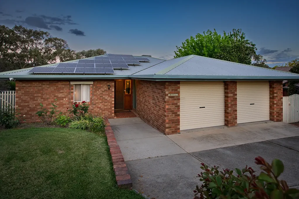 West Albury 4Kwarto Spacious Family Living with Exceptional Access and Space