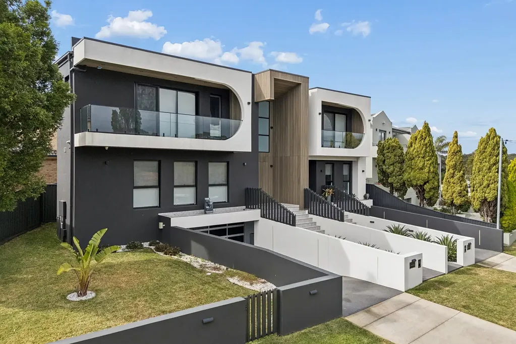 Revesby Heights 4Moenga Contemporary Luxury, Space and Sophisticated Design