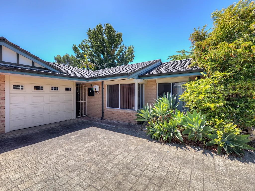 2/117 Keymer Street, Belmont, WA 6104