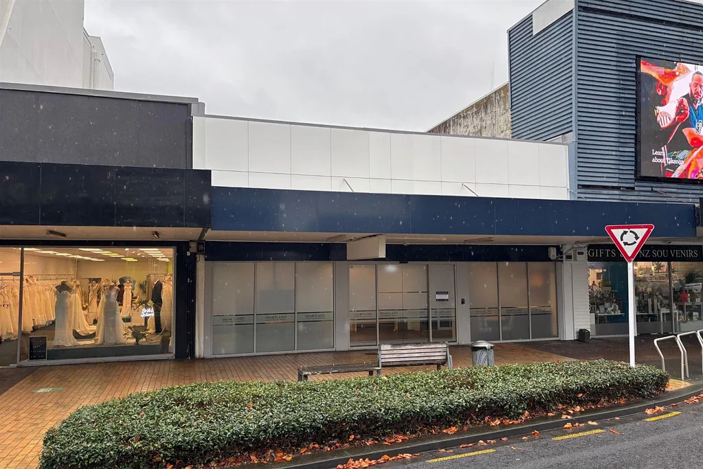 Hamilton Central Prime Position Office or Retail