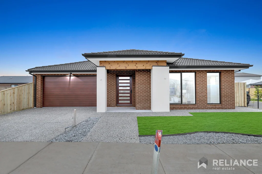 17 Keystone Drive, Sunbury, VIC 3429