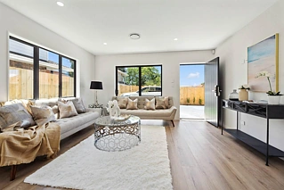 140 A-E Kolmar Road, Papatoetoe, Papatoetoe, Manukau City