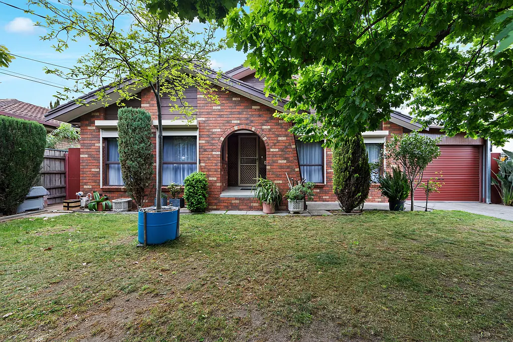 21 Kinterbury Drive, Kings Park, VIC 3021