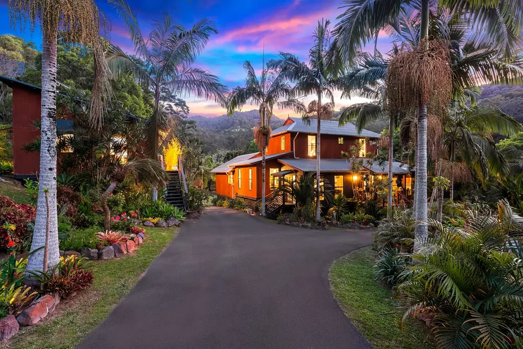 Tallebudgera Valley 5 Bedroom A Balinese Inspired Sanctuary in Tallebudgera Valley with dual living