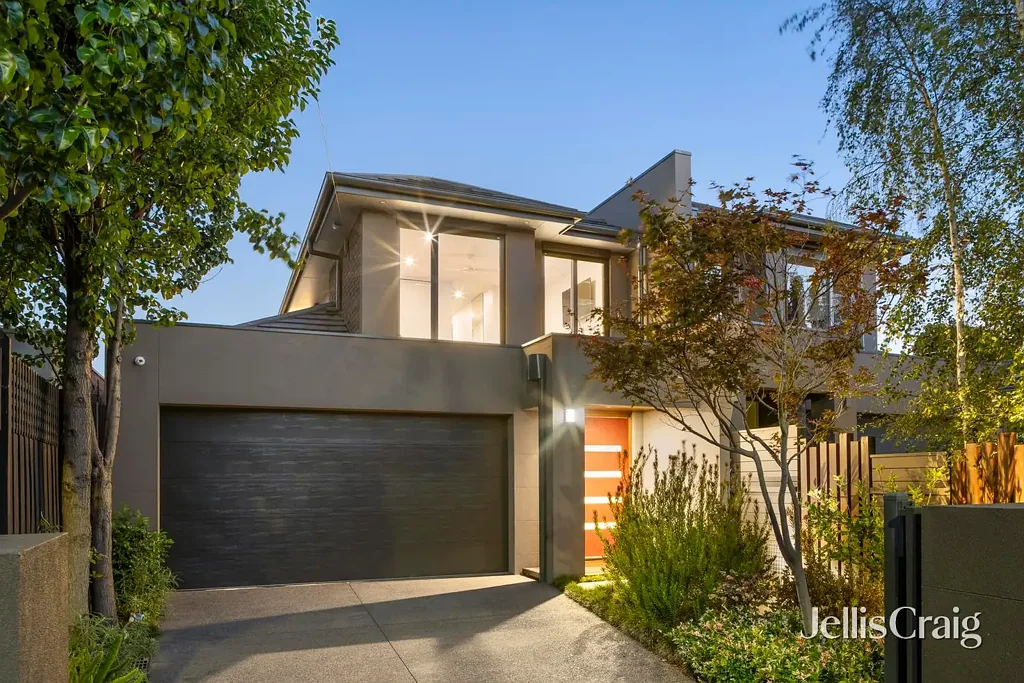 6a Poole Avenue, Hampton, VIC 3188