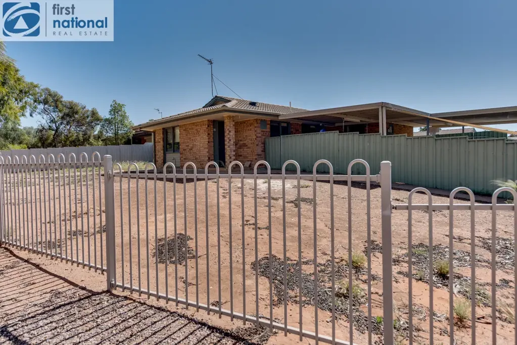 54 McSporran Crescent, Port Augusta West, SA 5700