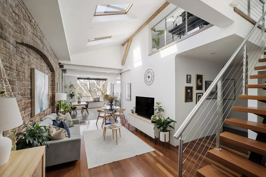 Chippendale 2Zimmer Idyllic warehouse conversion in desirable locale