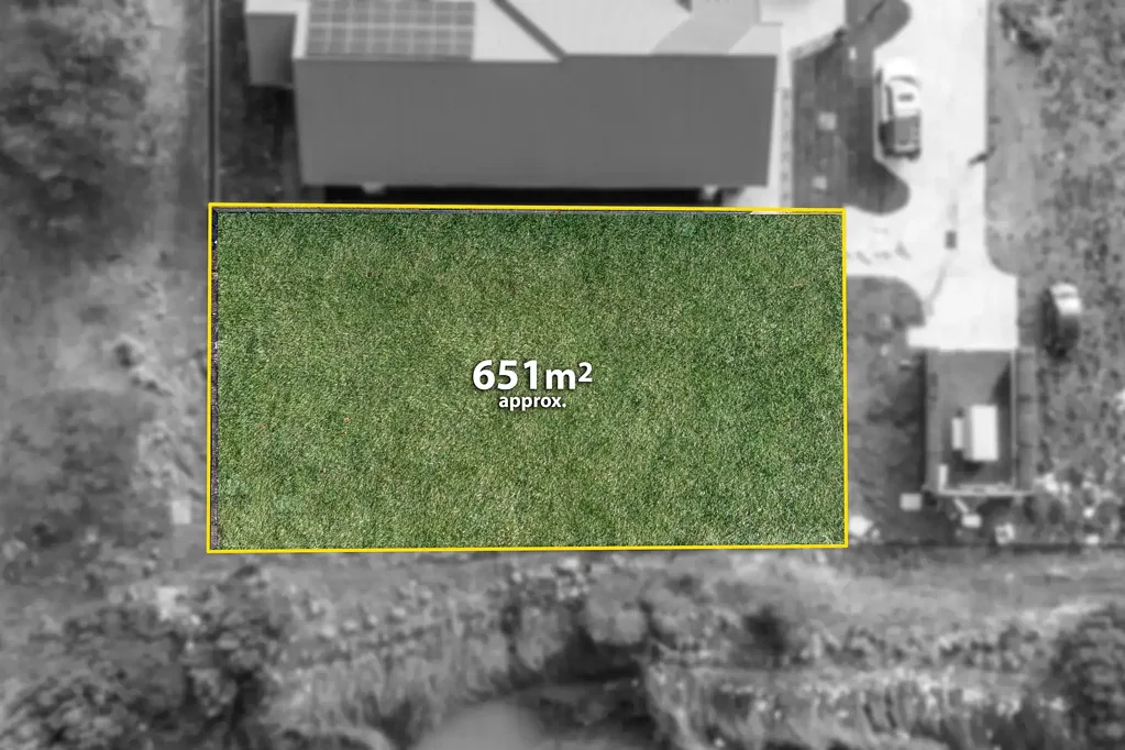 Beveridge ENORMOUS CORNER BLOCK WITH GOLF COURSE VIEWS