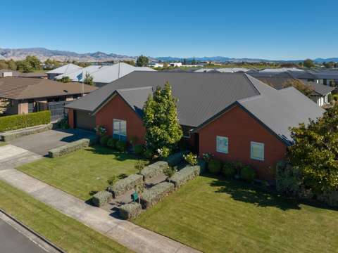 Springlands 4房  Prime Location, Perfect Presentation