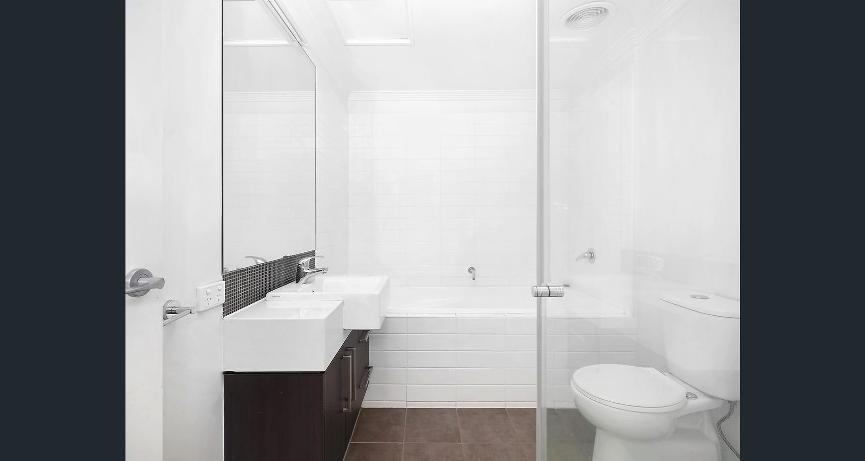 UNIT 2 40 MURRAY ST, YARRAVILLE VIC 3013, 0房, 0浴, Unit