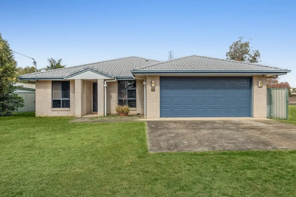 58 Geraghty Street, Cecil Plains, QLD 4407