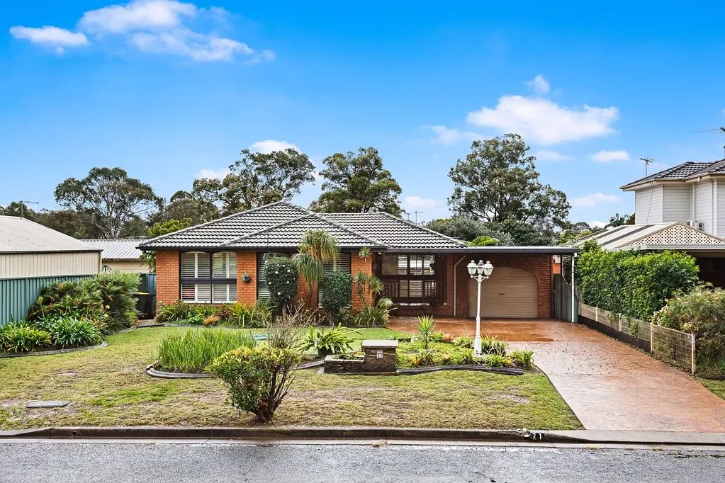 Macquarie Fields 3ห้องนอน Family Home Opposite Nature Reserve