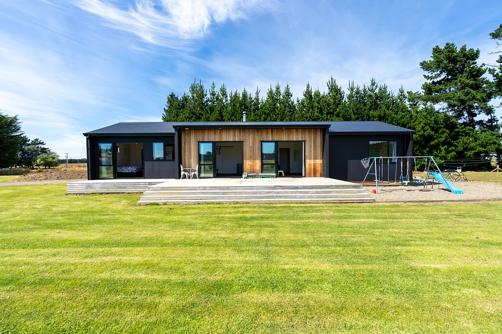 15 Diana Road, Makarewa, Southland