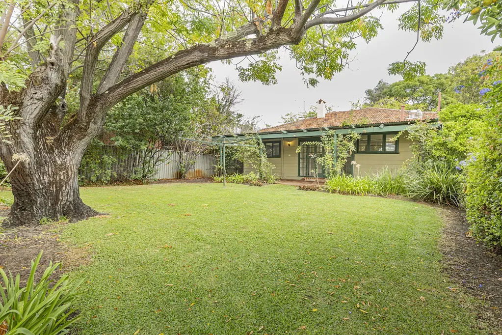 Stunning family 3-bedroomed character home in West Leederville - available 24th September 2025