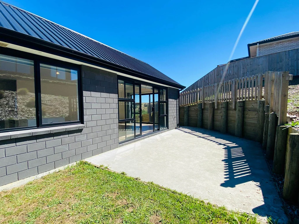 Modern & Spacious four bedroom Home in Pokeno