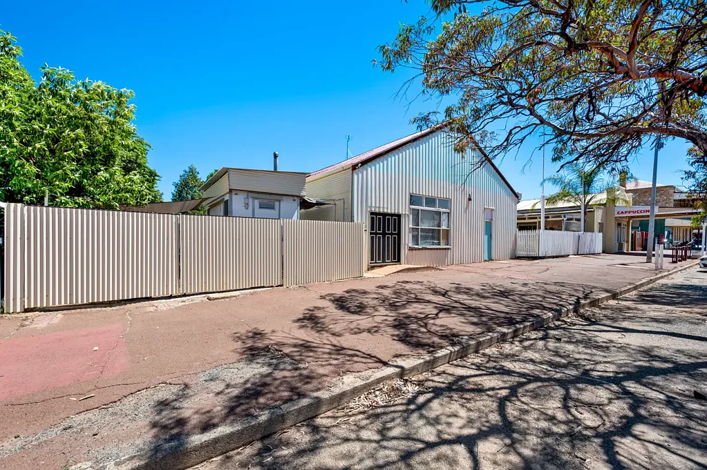 67 Bayley Street, Coolgardie, WA 6429