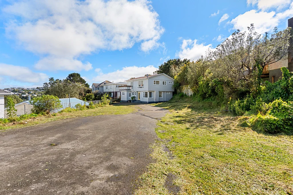 Newlands 5 Bedroom Develop & Create Income | Resource Consent Granted!
