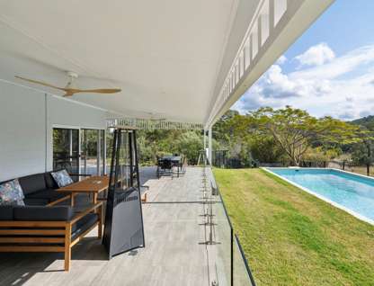 212B Stewart Road, Guanaba, QLD 4210, 2 Bedrooms, 1 Bathrooms, House