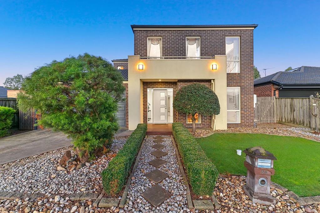 24 Marija Crescent, Berwick, VIC 3806