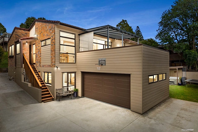 19A Momona Road, Greenlane, Auckland City