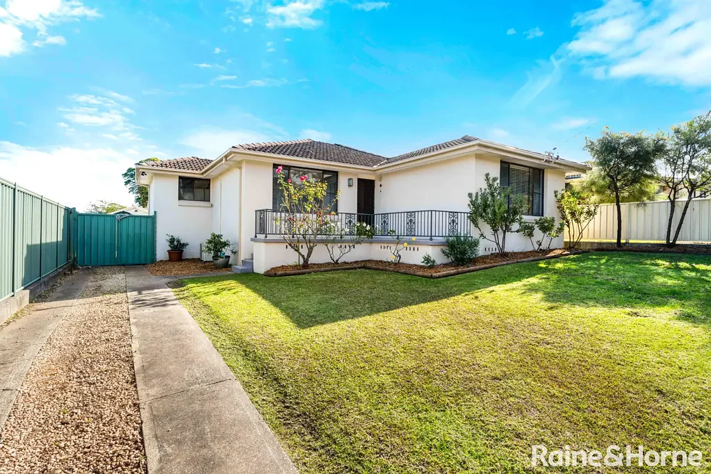 134 Cuthbert Drive, Mount Warrigal, NSW 2528