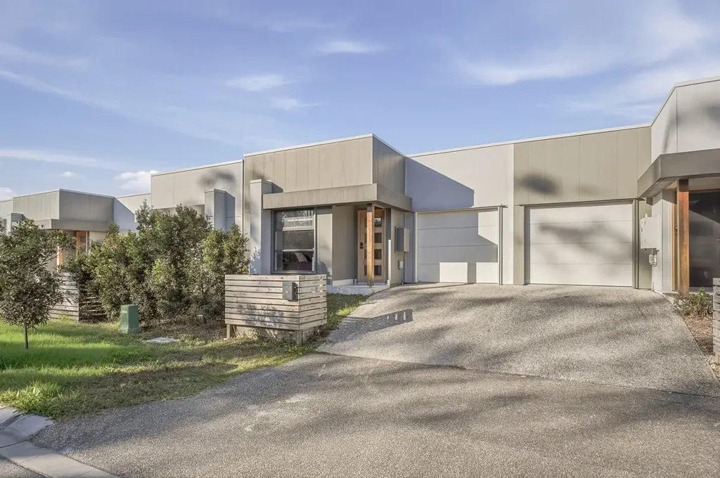 Burpengary East 3Zimmer THE OFFER: Stylish. Effortless. Investment.