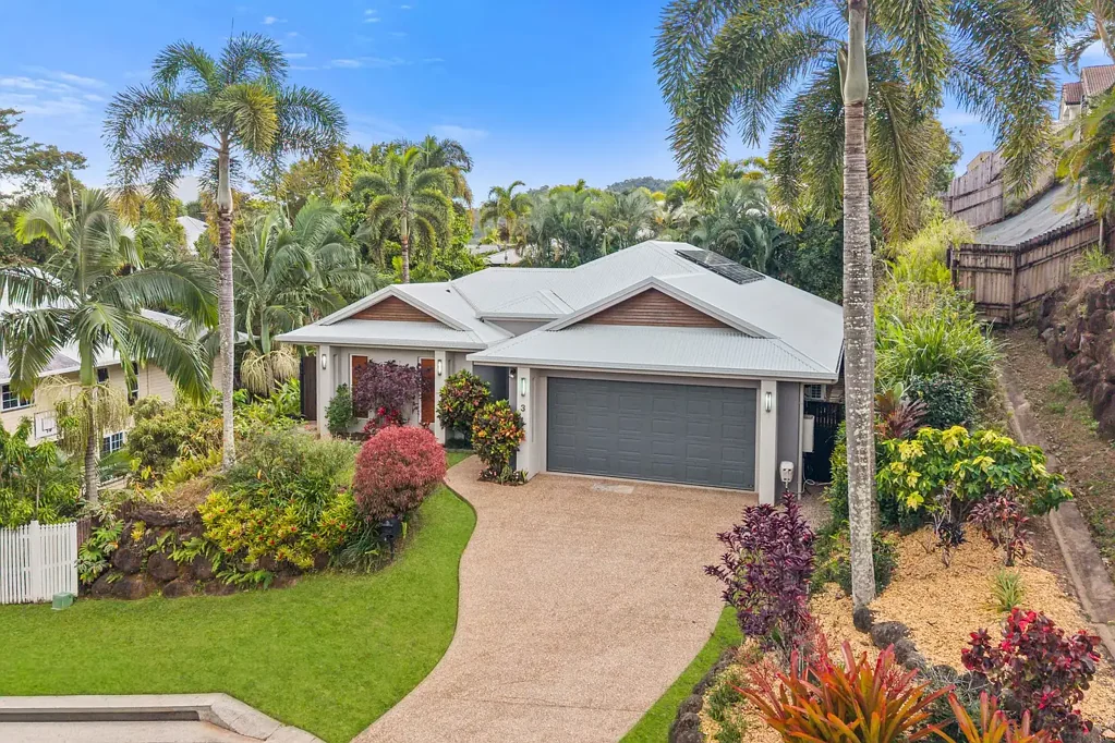 Brinsmead 4房  Immaculate Family Home, Simply One of Brinsmead's Best