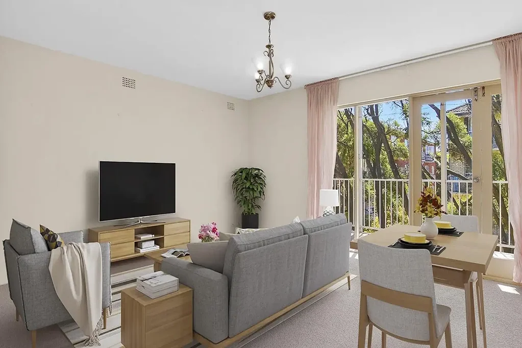 Light-Filled Two Bedroom Apartment in Prime Location