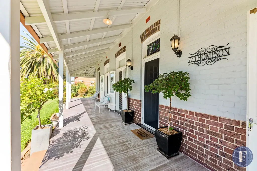 Cootamundra 4 Bedroom Timeless Elegance in the Heart of Cootamundra