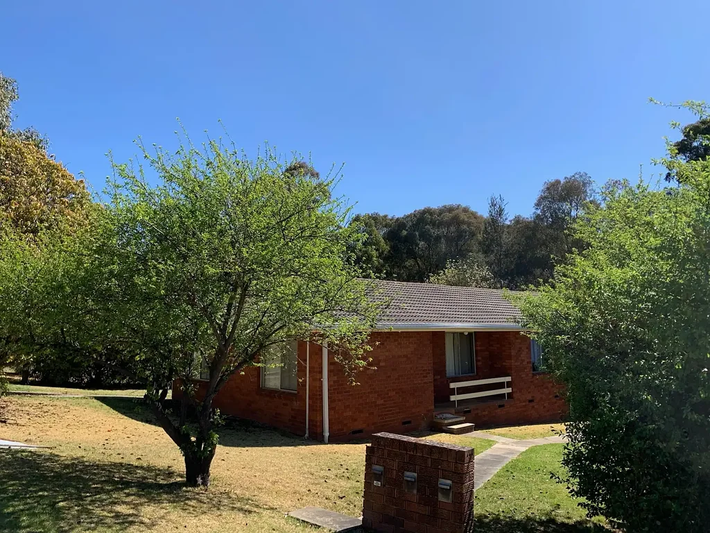 SOUTH HILL HIDEAWAY