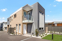 9c Highlands Crescent, Blacktown