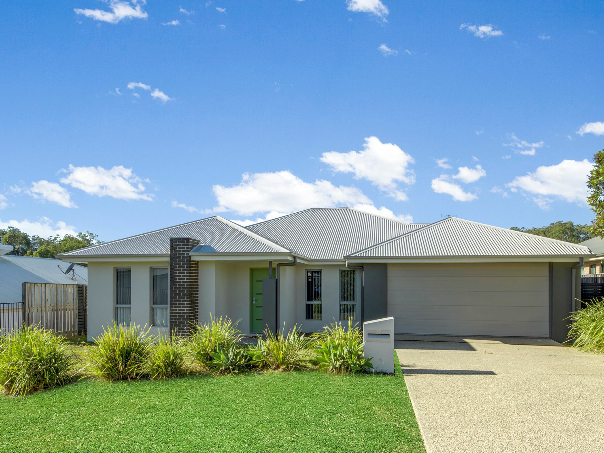 27 CLOVER CR, BOYNE ISLAND QLD 4680, 0 Bedrooms, 0 Bathrooms, House