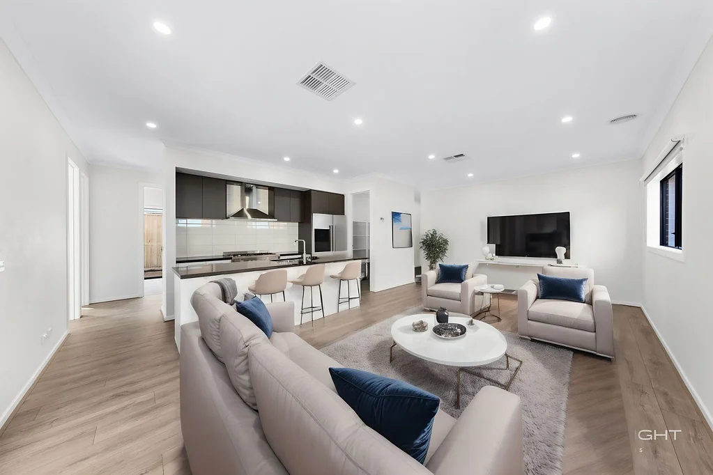 Fraser Rise 4Phòng ngủ BRAND NEW , B.M Grammar and Woodlea Town only 3 minutes drive!!