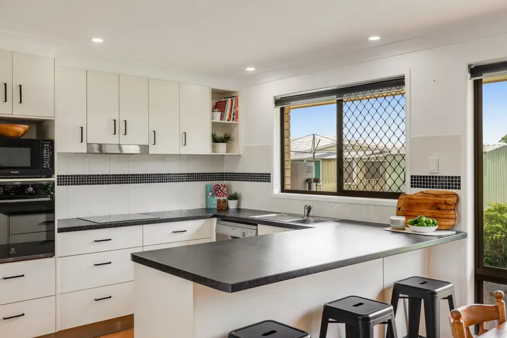 Immaculately Kept Family Home in Prime Kearneys Spring Location
