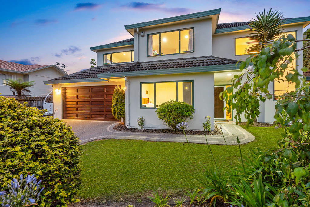 11 Artesia Close, Shamrock Park, Auckland - Manukau, 5 રૂમ, 0 બાથરૂમ