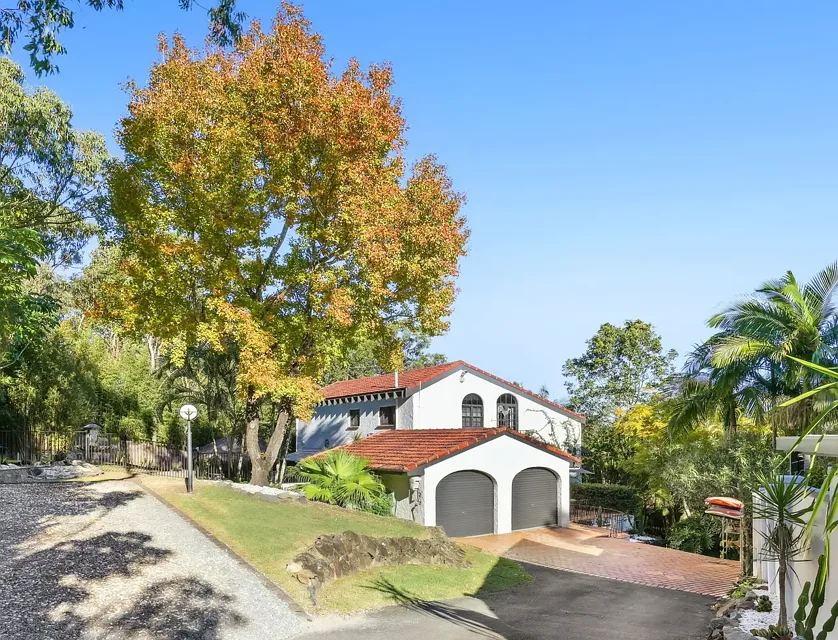 2 Bellview Crescent, Ashmore, QLD 4214, 3房, 2浴, House