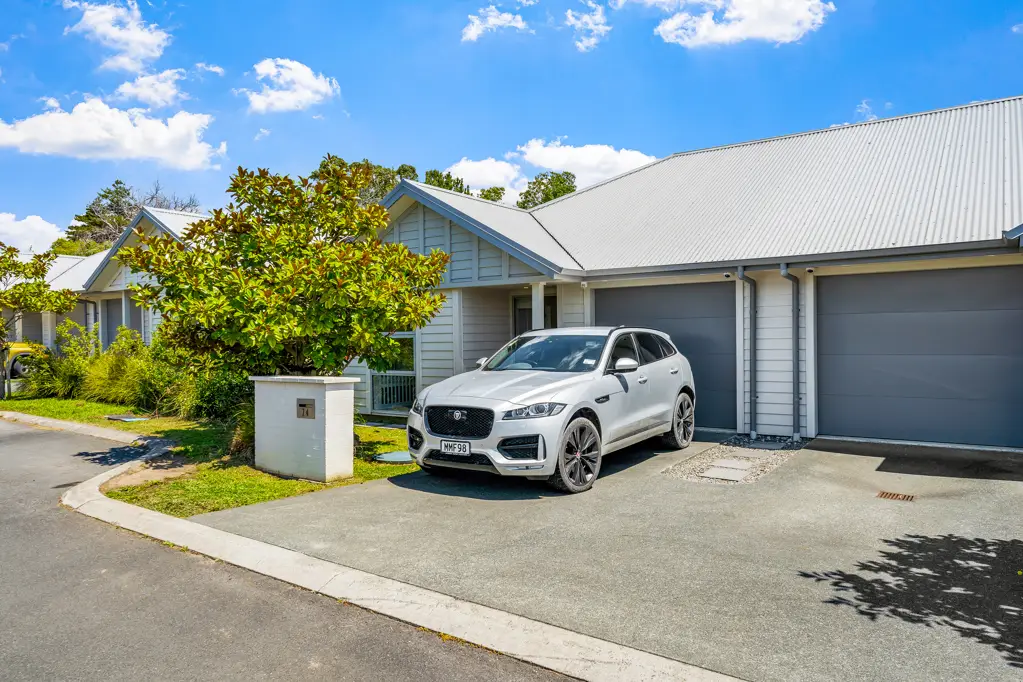 Warkworth 3ห้องนอน Priced to sell - Present all offers