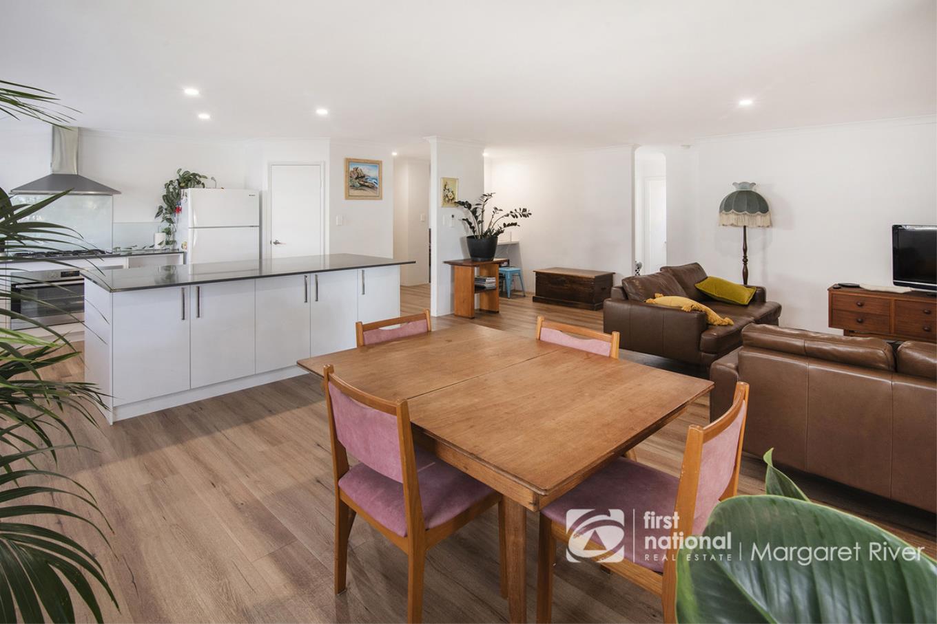 11 TIPUANA TCE, MARGARET RIVER WA 6285, 0房, 0浴, House