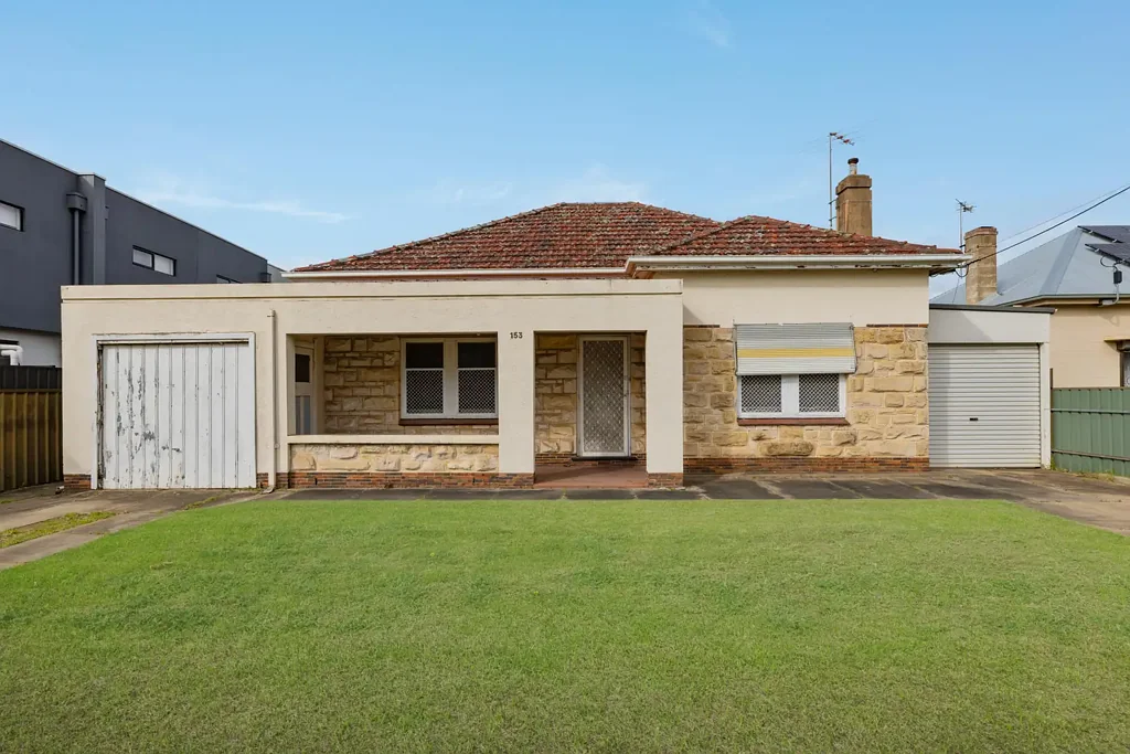 Prospect 3房  LARGE ALLOTMENT - URBAN CORRIDOR ZONING!